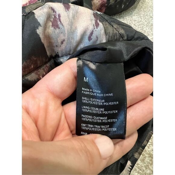 Urban Outfitters puffer jacket floral size M - Picture 5 of 9